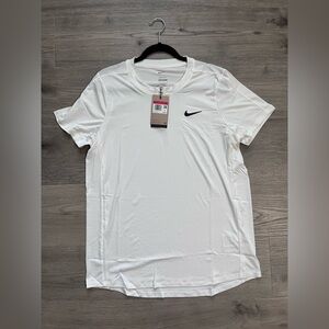 Nike Men's White Short Sleeve Tee
